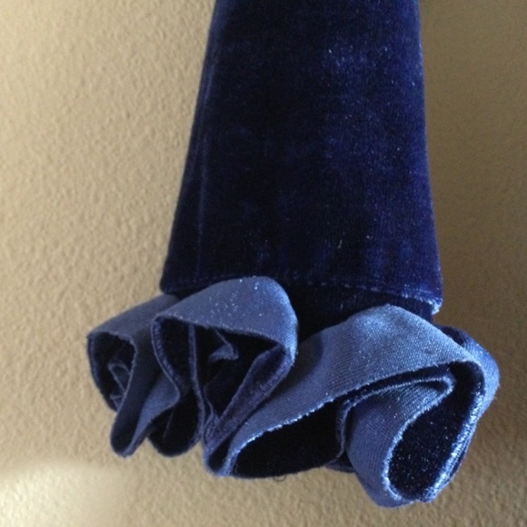 ✔️ Camilla Velvet Ruffle Sing Dress in Toddler Size 3 - Picture 4 of 5